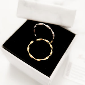 Twist Stacking Ring (Platinum and 18k Gold) - Thoughts Accessories